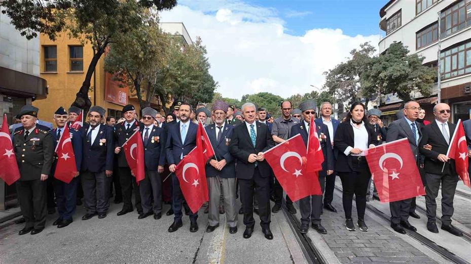 Konya’da "Kahramanlarla Kardeşlik Yolunda" yürüyüşü