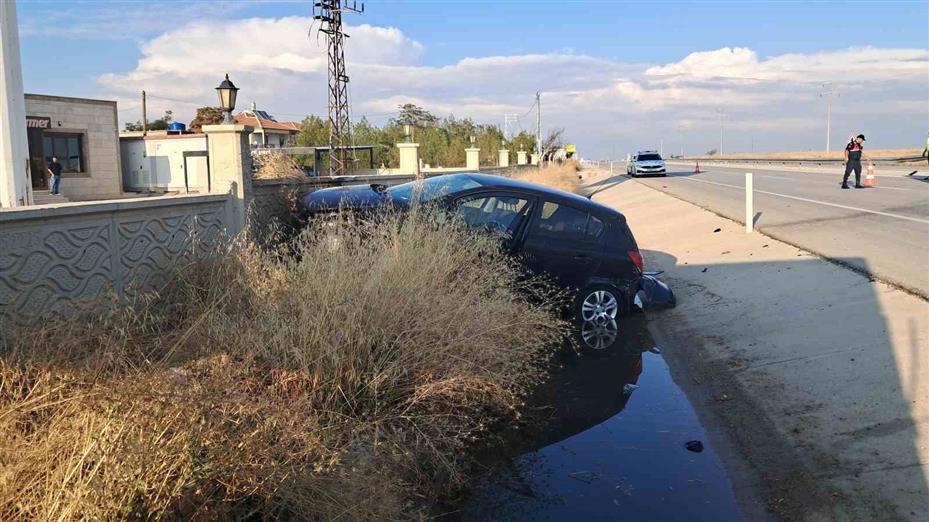 Yola çıkan köpek kazaya neden oldu: 1 yaralı