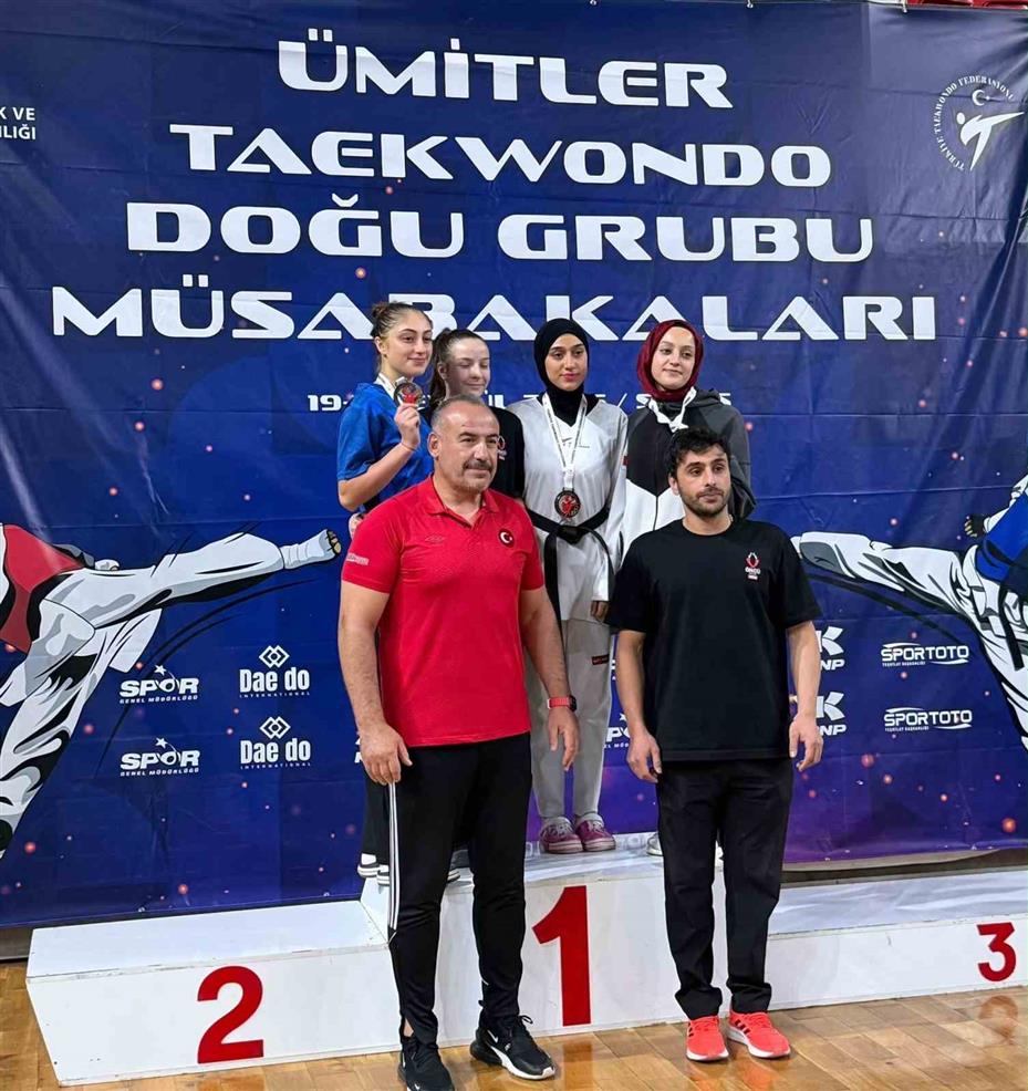 Kayserili sporcu Esma Nur Türkiye 3.’sü oldu