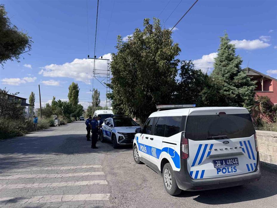 Tüfekle vurulan kadın ağır yaralandı