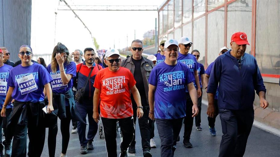 6. Uluslararası Kayseri Yarı Maratonu coşkuyla koşuldu