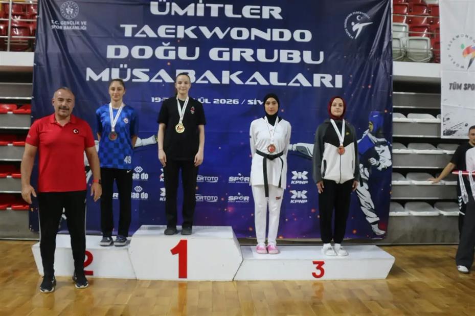 Taekwondo Doğu Grubu Müsabakaları Sivas’ta yapıldı