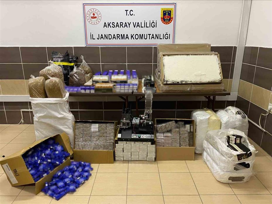 Aksaray’da kaçak sigara ve tütün operasyonu: 5 gözaltı