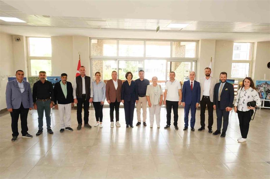 Başkan Ünlüce’den, Başkan Dökmeci’ye ziyaret