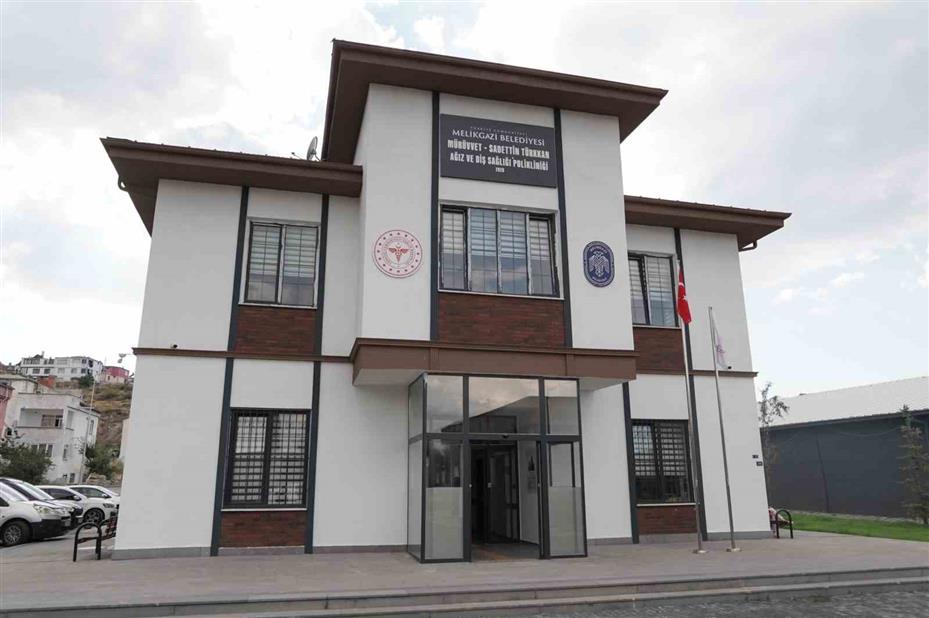 Mürüvvet-Sadettin Türkkan Ağız ve Diş Sağlığı Polikliniği Melikgazi’de hizmete açılıyor