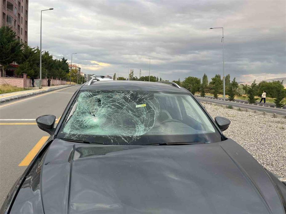 Niğde’de otomobil ile elektrikli bisiklet çarpıştı: 1 yaralı