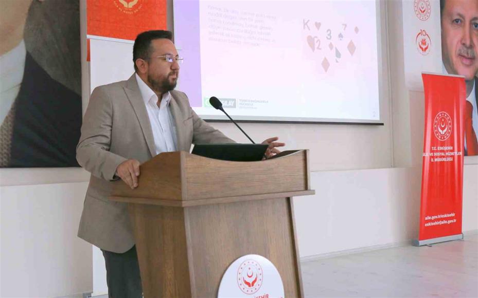 Eskişehir’de ’Kumar Bağımlılığı’ ile ilgili eğitim verildi