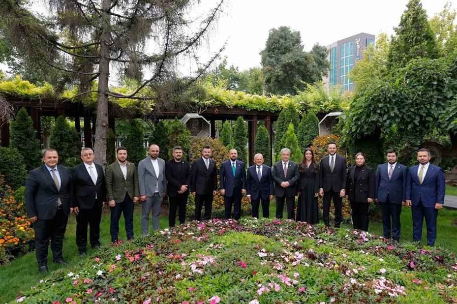 Başkan Büyükkılıç, AK Parti Genel Başkan Yardımcısı Faruk Acar’ı ağırladı