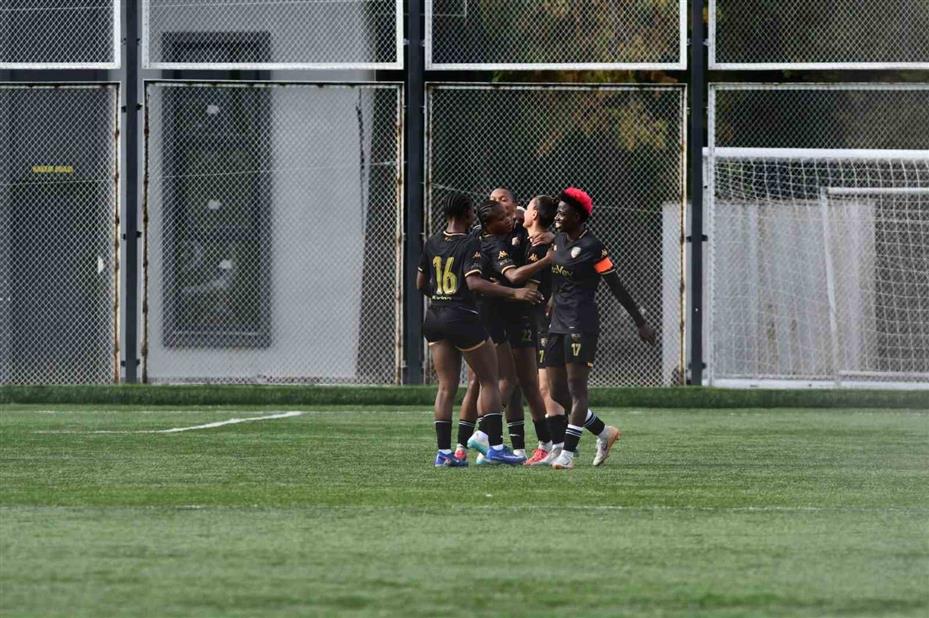 Kayseri Kadın FK evinde farklı kazandı