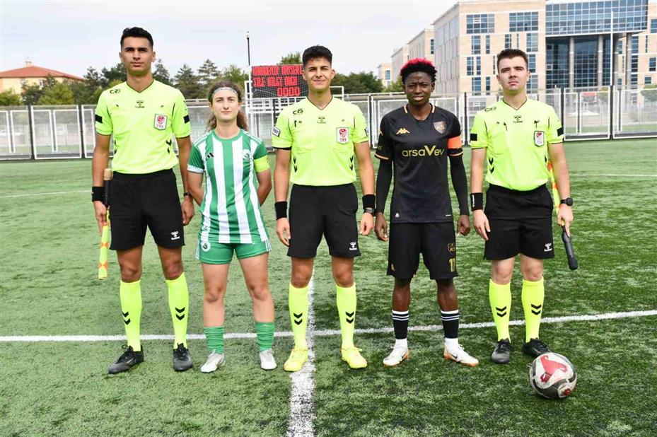 Kayseri Kadın FK evinde farklı kazandı