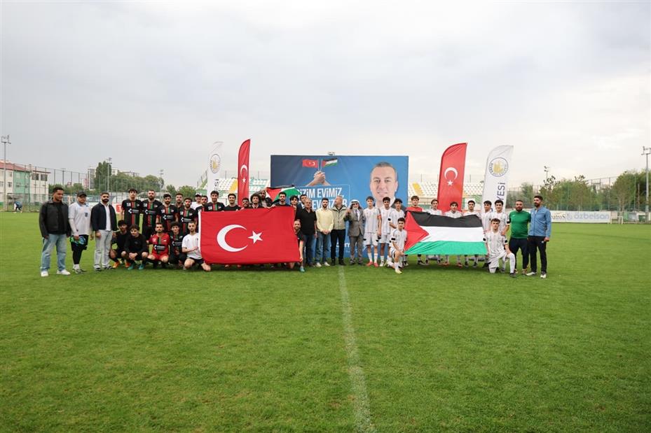 Sivas’ta Filistinli öğrencilerle dostluk maçı