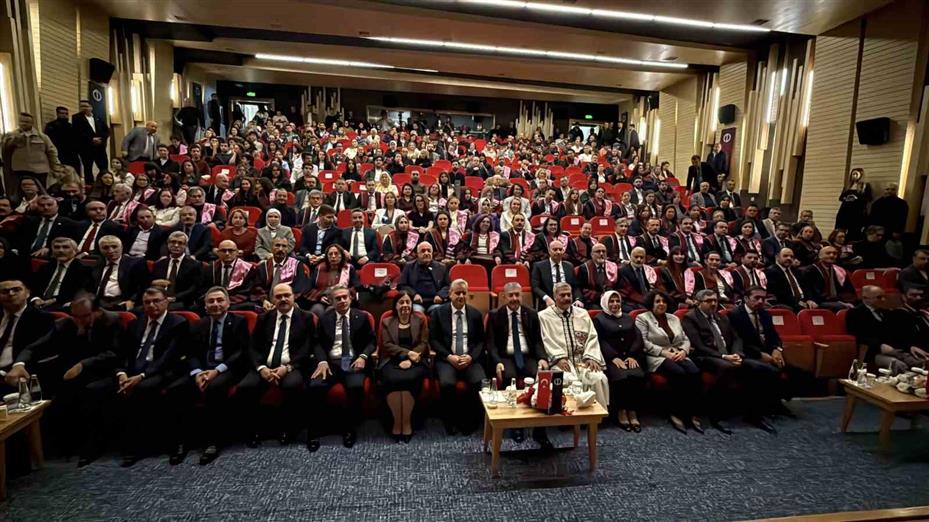 Anadolu Üniversitesi’nde yeni akademik yıl, "Nasreddin Hoca" temasıyla başladı