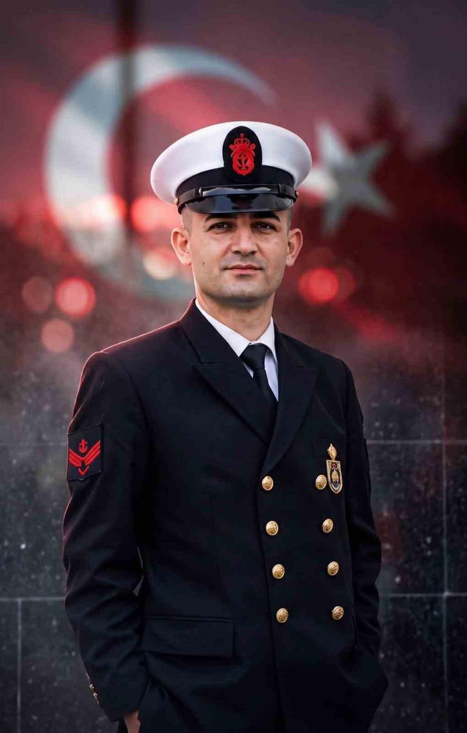 Düğünde isabet eden kurşunla hayatını kaybeden uzman çavuş son yolculuğuna uğurlandı