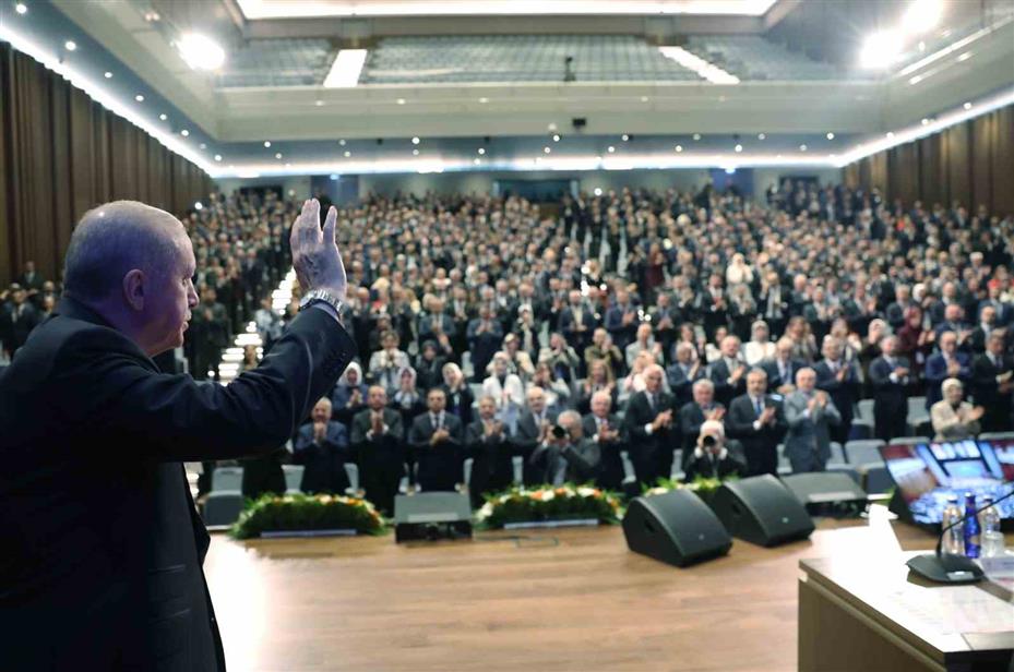 Cumhurbaşkanı Erdoğan: "Biz yanlış yapanla, nefsine yenik düşenle vedalaşır, yolumuza güçlenerek devam ederiz"