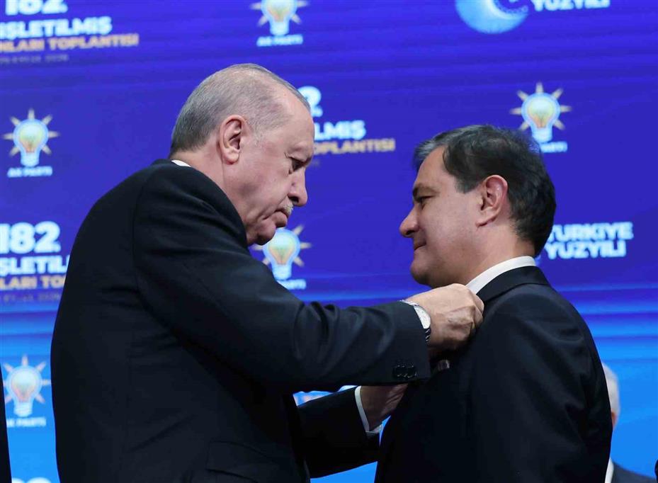 Cumhurbaşkanı Erdoğan: "Biz yanlış yapanla, nefsine yenik düşenle vedalaşır, yolumuza güçlenerek devam ederiz"