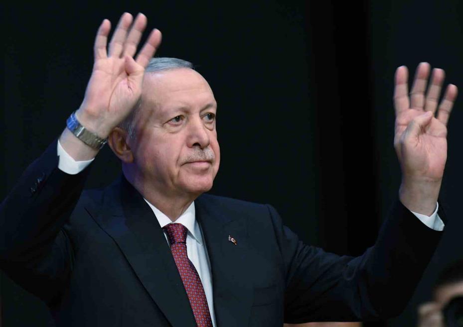 Cumhurbaşkanı Erdoğan: "Biz yanlış yapanla, nefsine yenik düşenle vedalaşır, yolumuza güçlenerek devam ederiz"