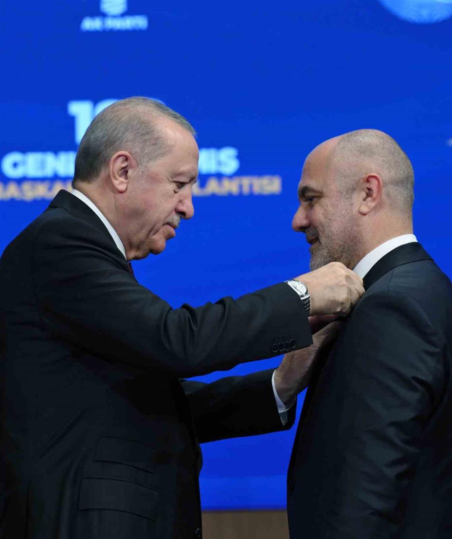 Cumhurbaşkanı Erdoğan: "Biz yanlış yapanla, nefsine yenik düşenle vedalaşır, yolumuza güçlenerek devam ederiz"