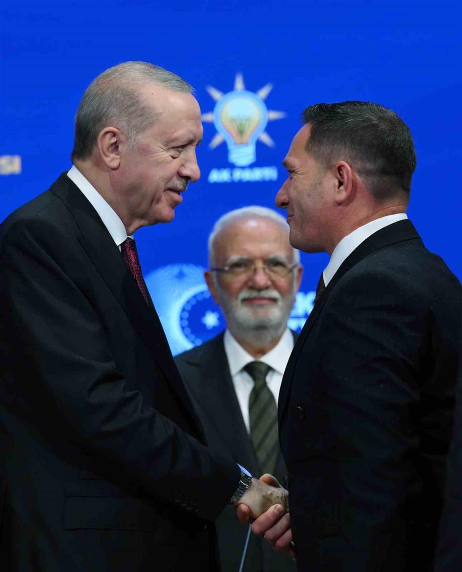Cumhurbaşkanı Erdoğan: "Biz yanlış yapanla, nefsine yenik düşenle vedalaşır, yolumuza güçlenerek devam ederiz"