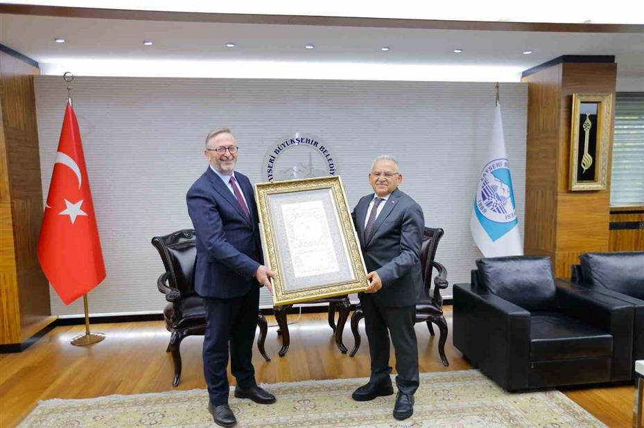 Bakan Yardımcısı Yılmaz’dan Başkan Büyükkılıç’a ‘kültür’ övgüsü