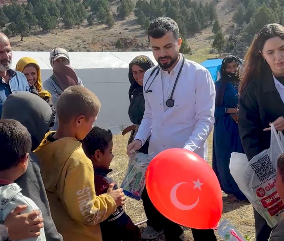 Derebucak’ta mevsimlik tarım işçilerine sağlık hizmeti