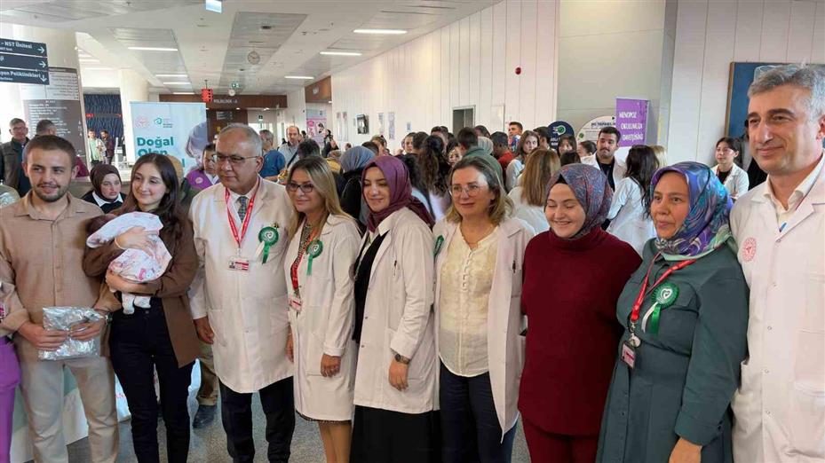 Prof. Dr. Levent Öztürk: "Her zaman normal doğumu destekliyoruz"