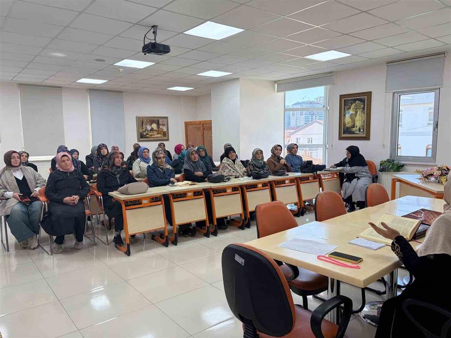 Pursaklar Hanım Evlerinde yeni dönem eğitimleri başladı