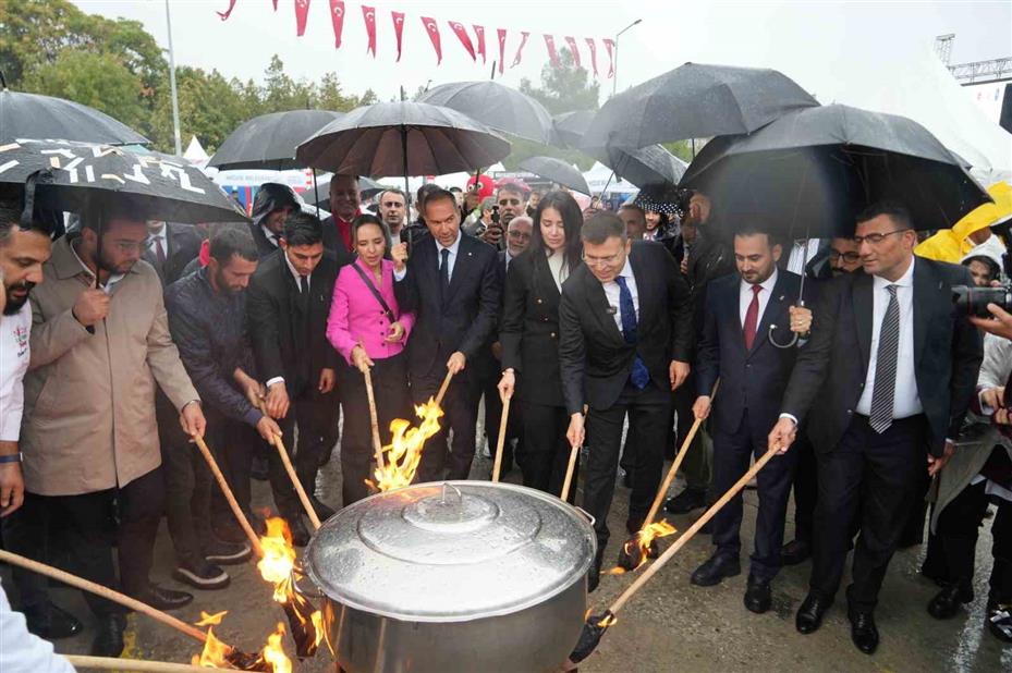 Niğde’de 6. Gastronomi Festivali kortej yürüyüşüyle başladı