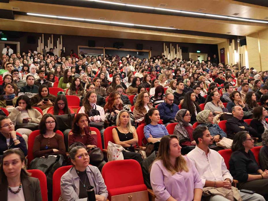 Prof. Dr. Adnan Boyacı: "Yapay zeka asla öğretmenin yerini alamayacak"