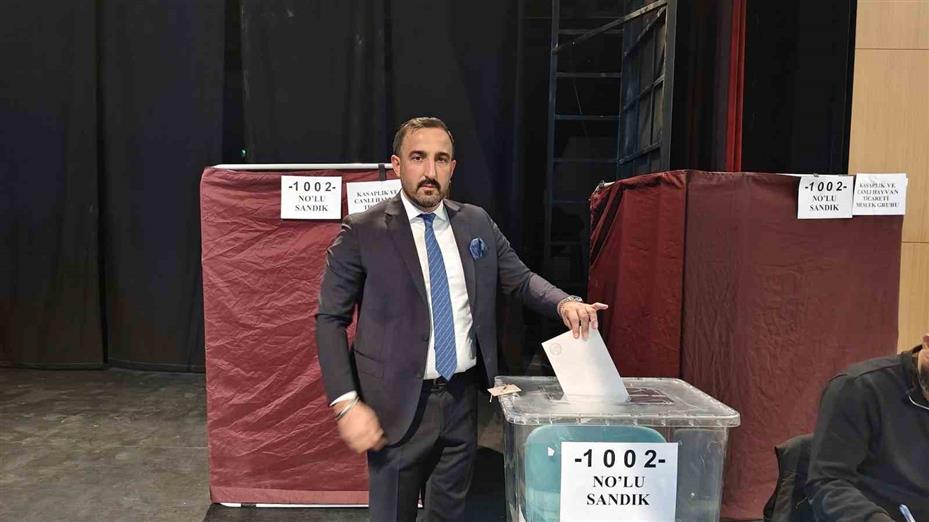 Sivas Ticaret Borsası seçimlerinde Karakaya güven tazeledi
