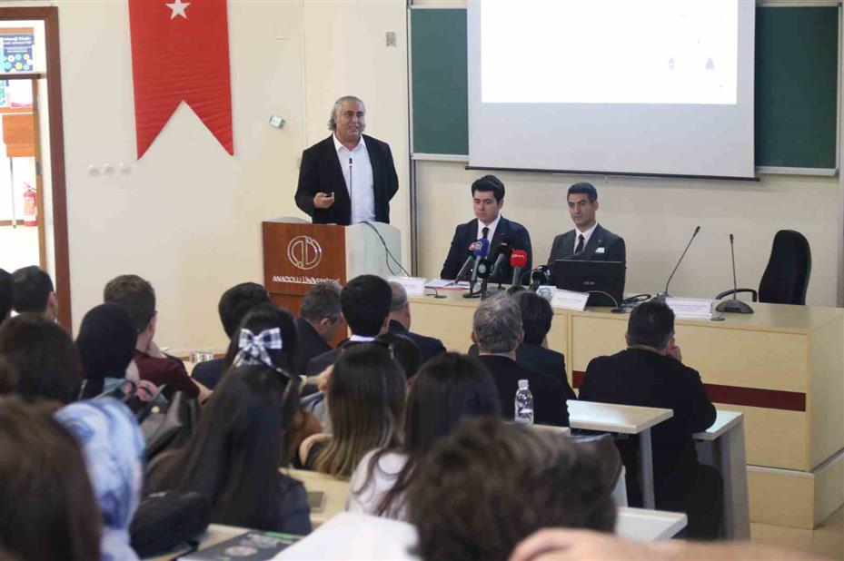 Eskişehir’de "Sanal Ortamda Bahis, Şans Oyunları ve Kumarla Mücadele Paneli" düzenlendi