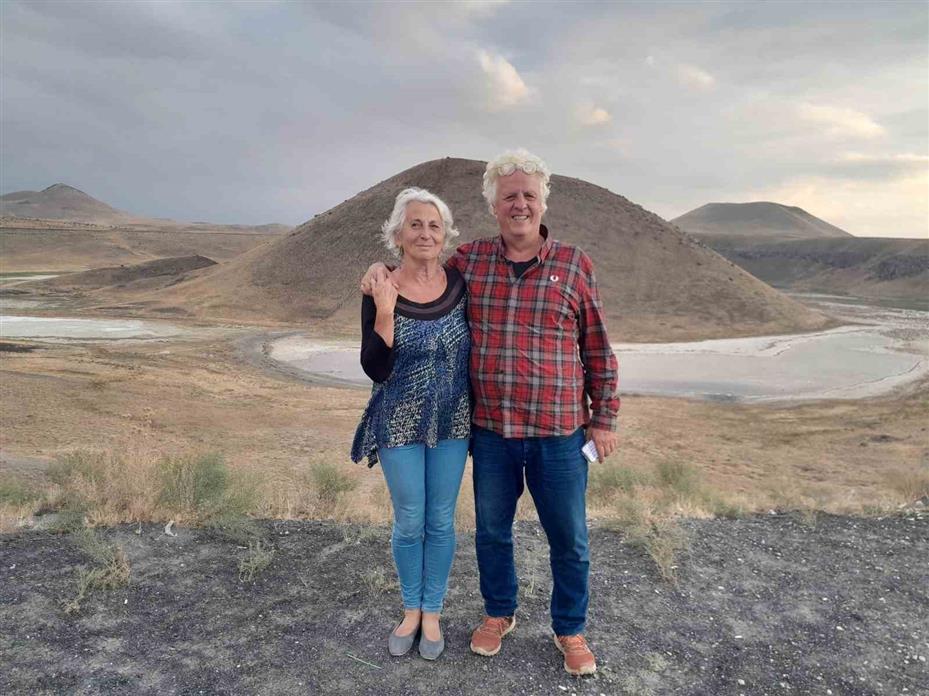 Fransız çift Meke Gölü’ne hayran kaldı
