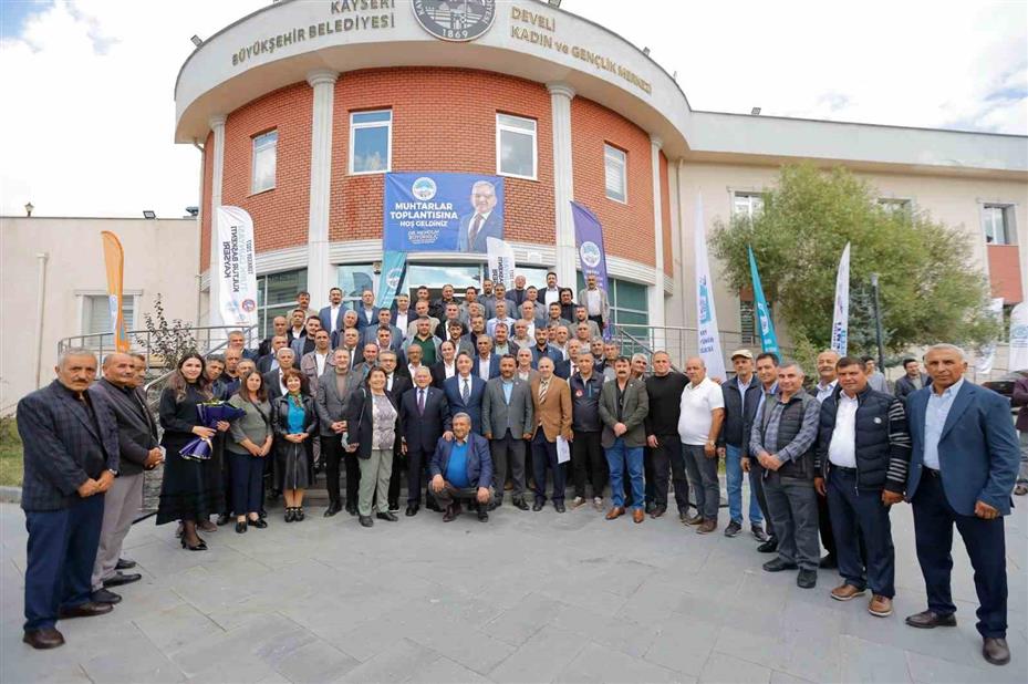 Başkan Büyükkılıç’tan Develi çıkarması: Muhtarlarla buluştu, yatırımları inceledi