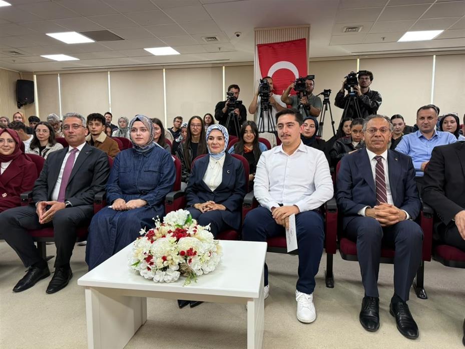 Bakan Göktaş: "Bugüne kadar 66 bin 743 gencimizi kamu kurum ve kuruluşlarına yerleştirdik"