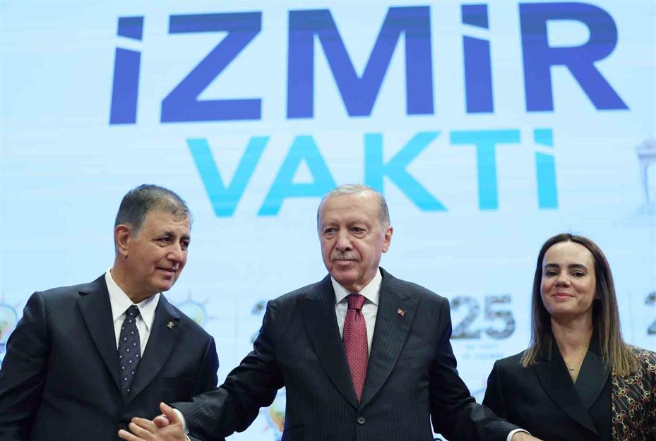 Cumhurbaşkanı Erdoğan: "Milletin hakkına girenler bunun hesabını hem bu dünyada Türk mahkemelerine hem de Mahkeme-i Kübra’da Yaradan’a verecektir"