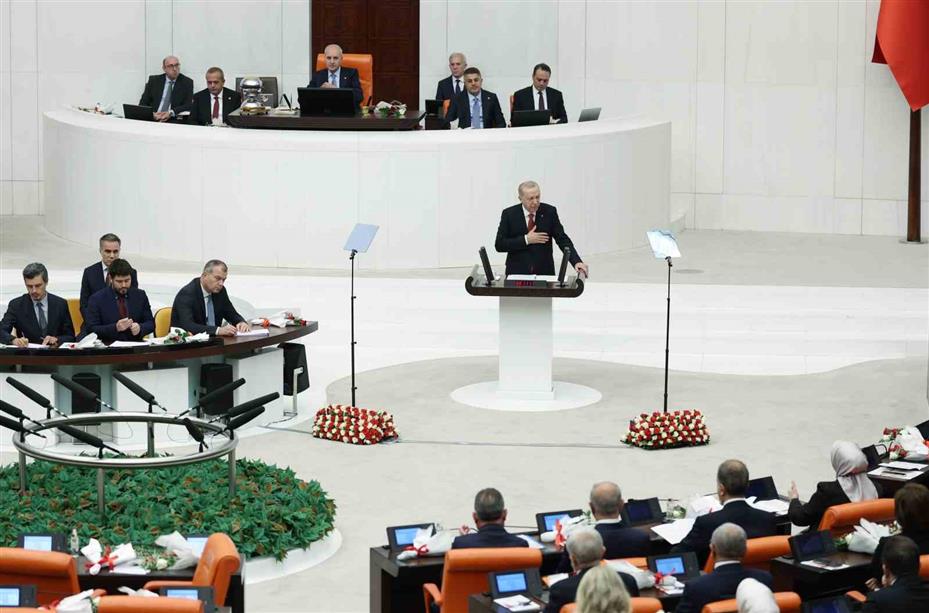 Cumhurbaşkanı Erdoğan: "Milletin hakkına girenler bunun hesabını hem bu dünyada Türk mahkemelerine hem de Mahkeme-i Kübra’da Yaradan’a verecektir"