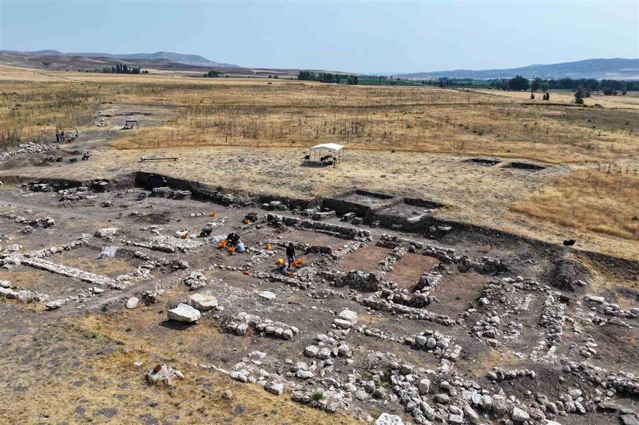 Kayalıpınar’da 3 bin 400 yıllık kraliyet arşivi gün yüzüne çıkarıldı