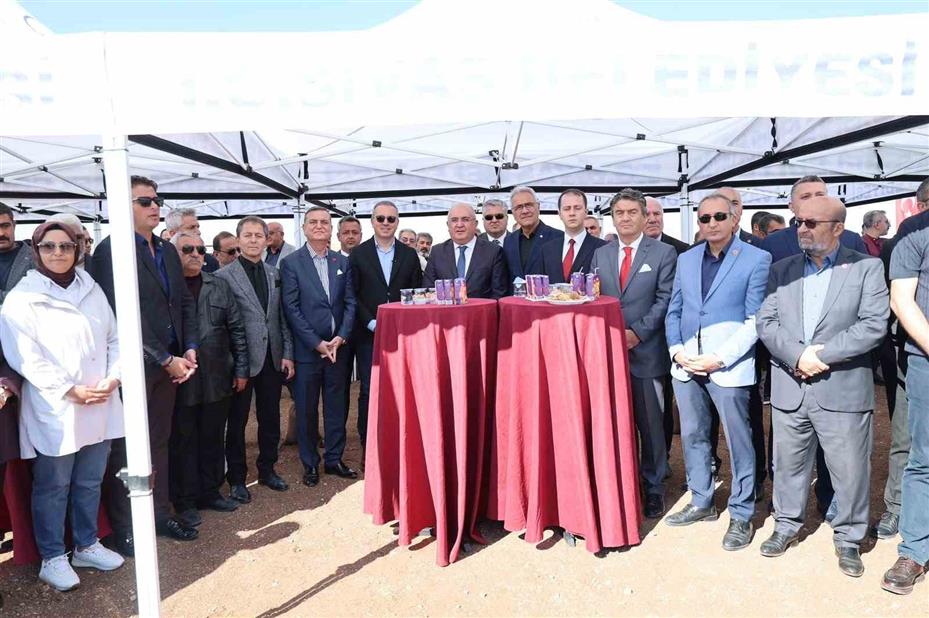 Sivas Belediyesi 15 MW’lık GES yatırımının temelini attı