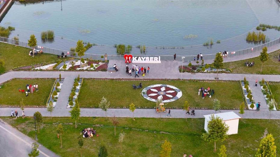 Recep Tayyip Erdoğan Millet Bahçesi’ne ’Yeşil Bayrak’ ödülü