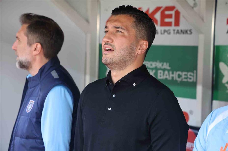 Trendyol Süper Lig: Konyaspor: 0 - Başakşehir: 0 (İlk yarı)