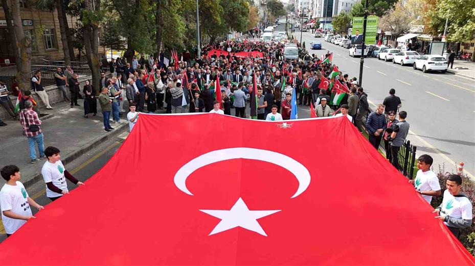 Nevşehir’de Gazze’ye destek yürüyüşü düzenlendi