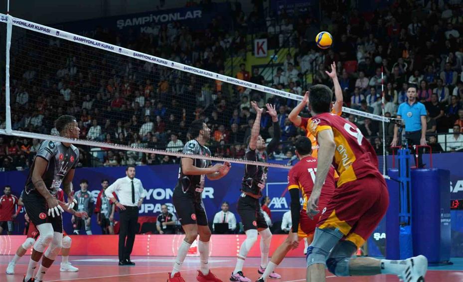 Galatasaraylı voleybolculardan şampiyonluk mesajı: "Bunlar daha başlangıç"