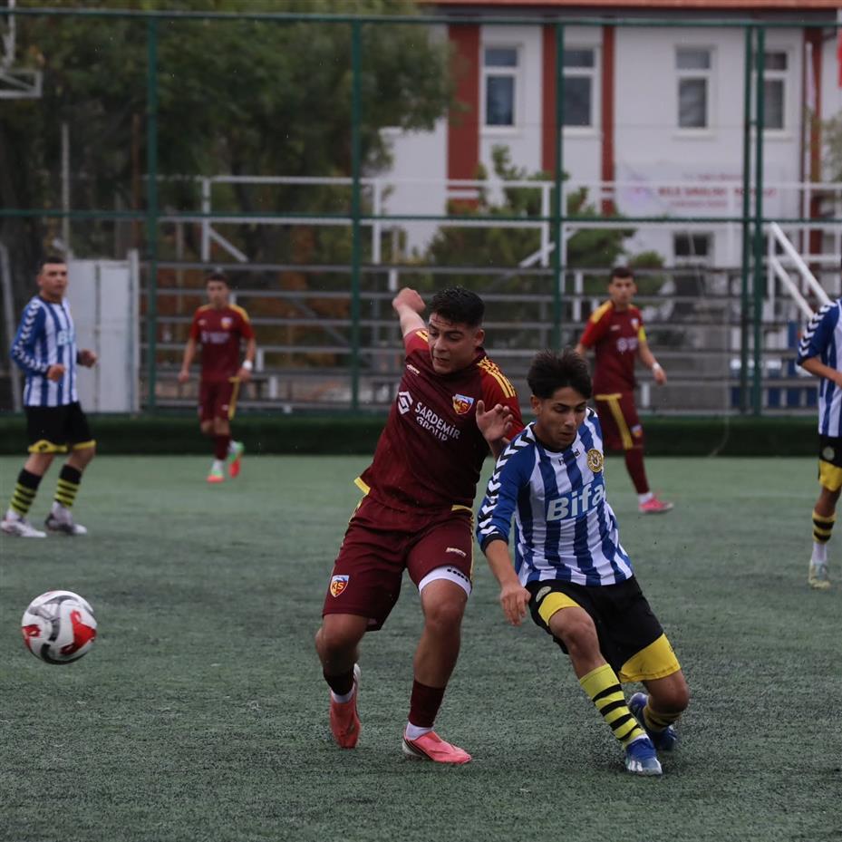 Kayserispor U19 4’de 4 yaptı