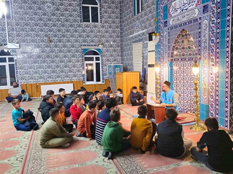 Seyitgazi’de ’Cami-Gençlik Buluşması’ gerçekleştirildi