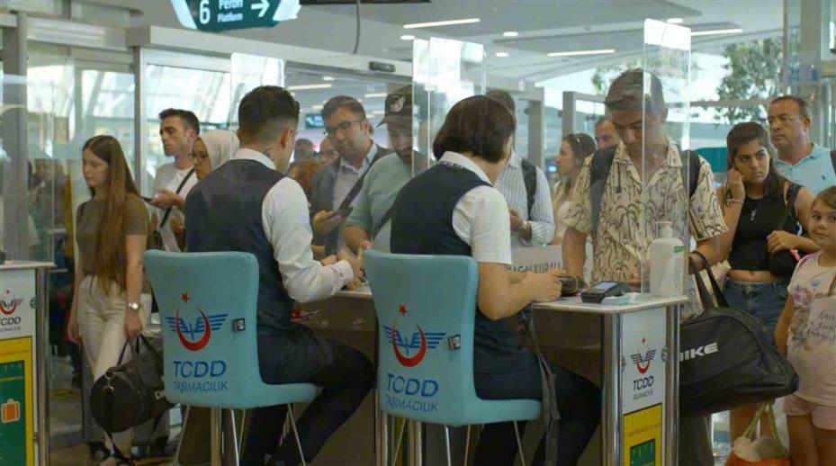 Engelli, gazi ve şehit yakınları kimlikle bilet alıp seyahat edebilecek