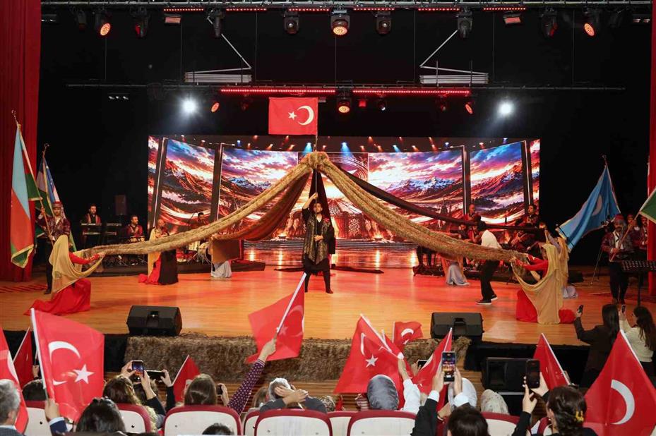 Talas’ta Türk Dünyası coşkusu