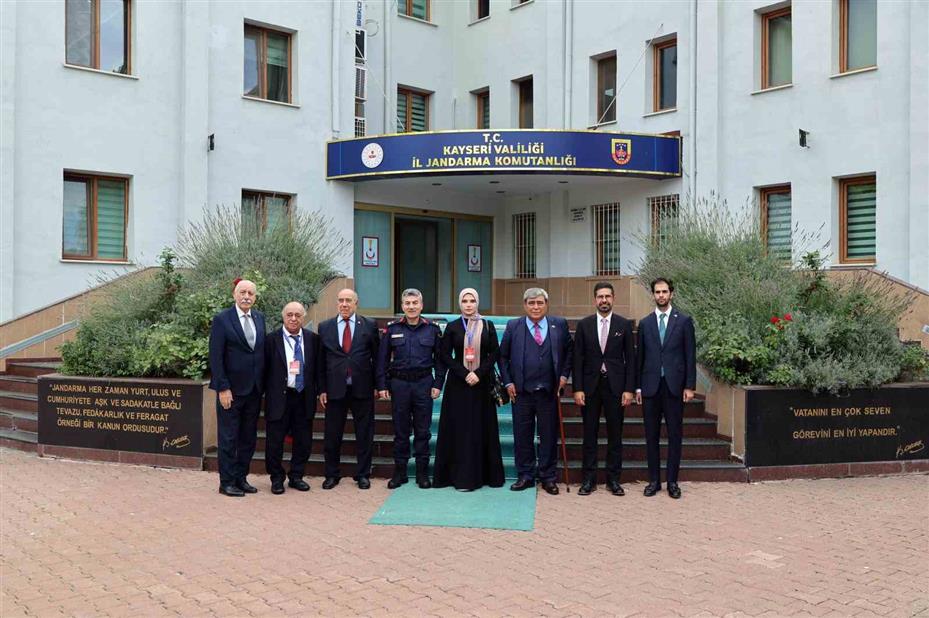 Türk Dünyası’nın edebiyatçıları Kayseri’de