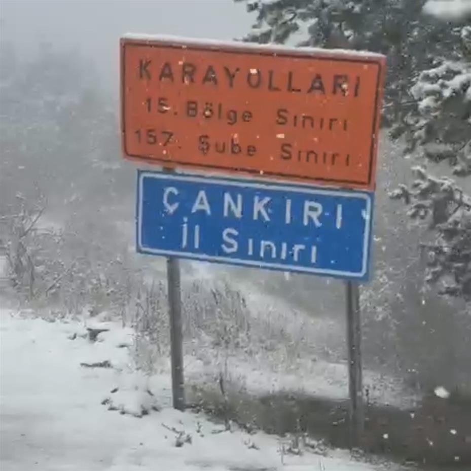 Çankırı’ya mevsimin ilk karı yağdı