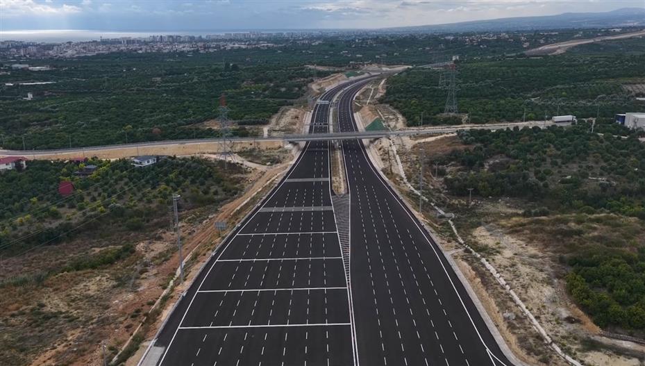 Çeşmeli-Kızkalesi otoyolu pazartesi günü açılıyor