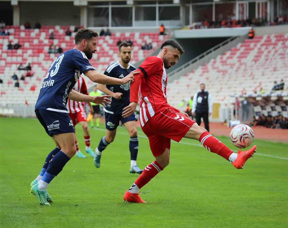 Trendyol 1. Lig: Sivasspor: 1 - Sarıyer: 1