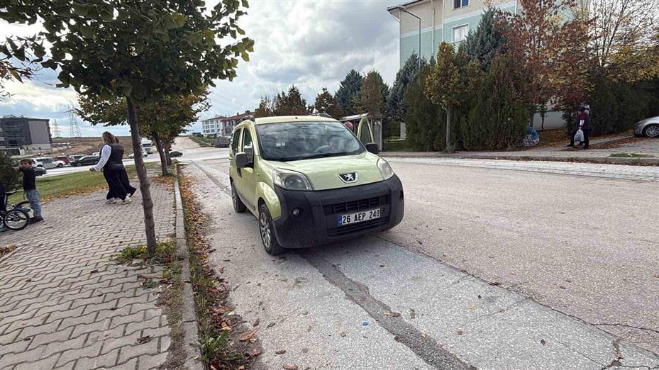 Polisin ’dur’ ikazına uymayıp kaçan sürücüye 297 bin TL ceza kesildi
